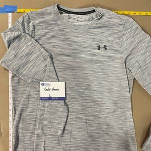 Under Armour Large Long Sleeve Knit T-Shirt Gray